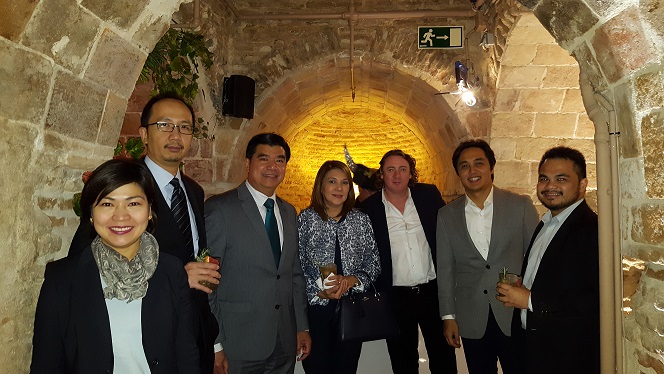 From left to right: First Secretary and Consul Mary Luck Hicarte, First Secretary and Consul Gerardo Abiog, Chargé d´Affaires, a.i. Emmanuel Fernandez, Mrs. Alice Fernandez, Mr. Stephen Carroll, Mr. Andrew Garcia, and Third Secretary and Consul Ralf Roldan