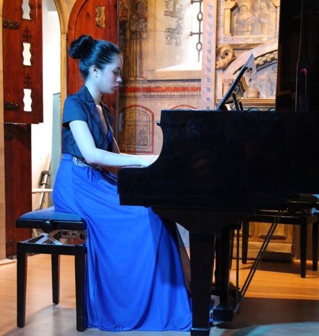 Filipino-Spanish J. Marina Gomez playing some Filipino classical music.
